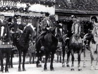 CARNAVAL 1927   "Chasse à Cour"